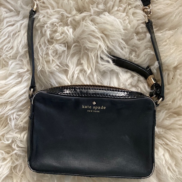 kate spade crossbody bag with bow zipper - Picture 4 of 8